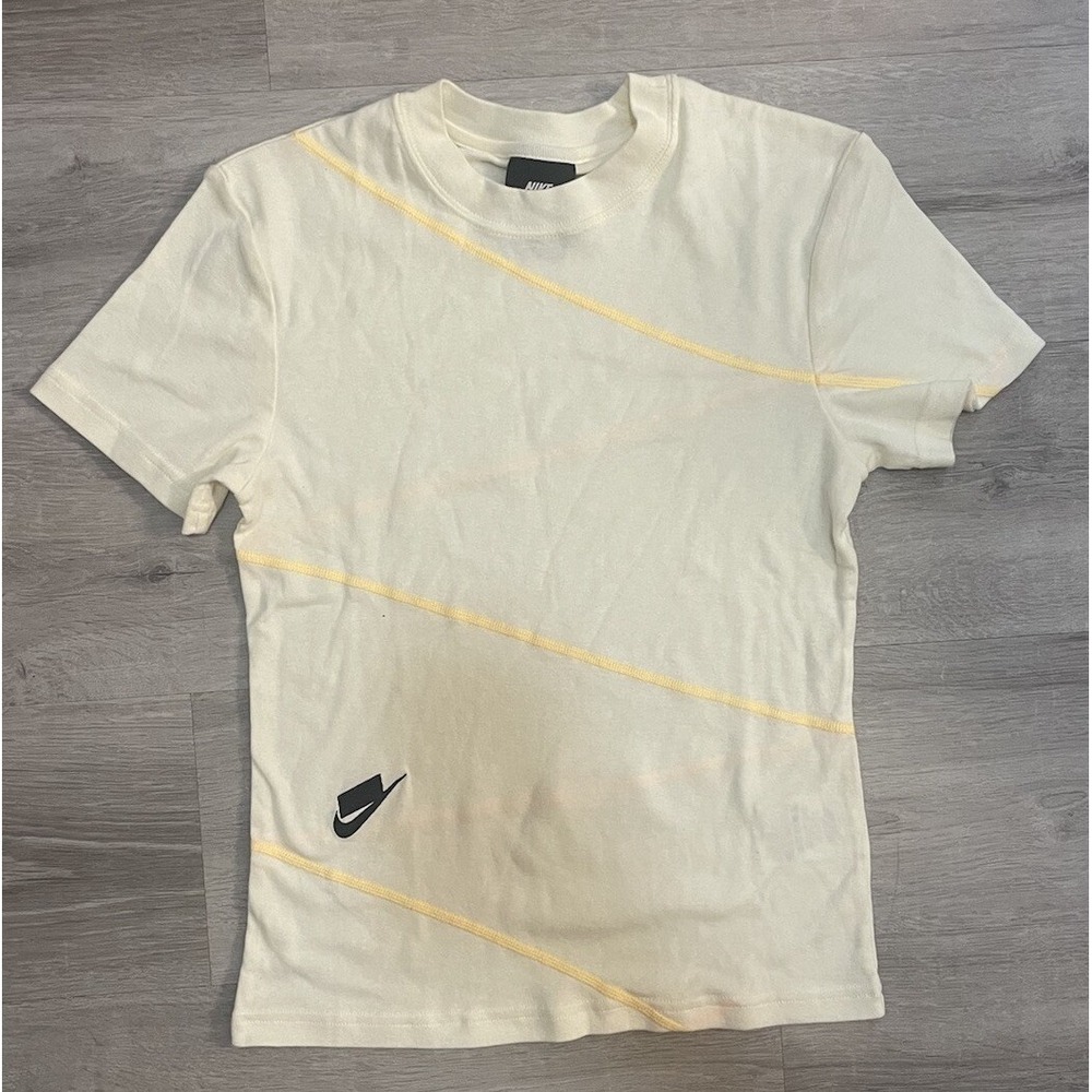 Nike Womens Work Out shirt- Yellow- Size Small